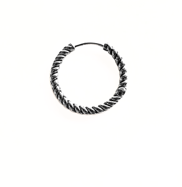 Medium Braided Hoop Earrings